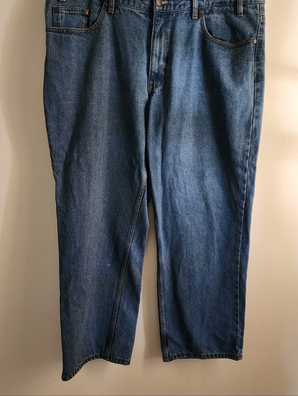 Blue Mountain 5 Pocket Men's Blue Denim Jeans - Comfortable Everyday Fit